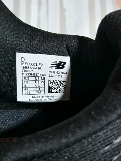 Zapatillas deportivas negras New Balance FuelCell - miniatura 3