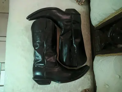 Botas vaqueras de cuero negro para hombre - miniatura 2