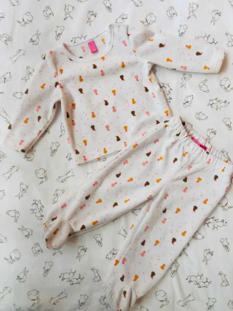 Conjunto de pijamas para bebé