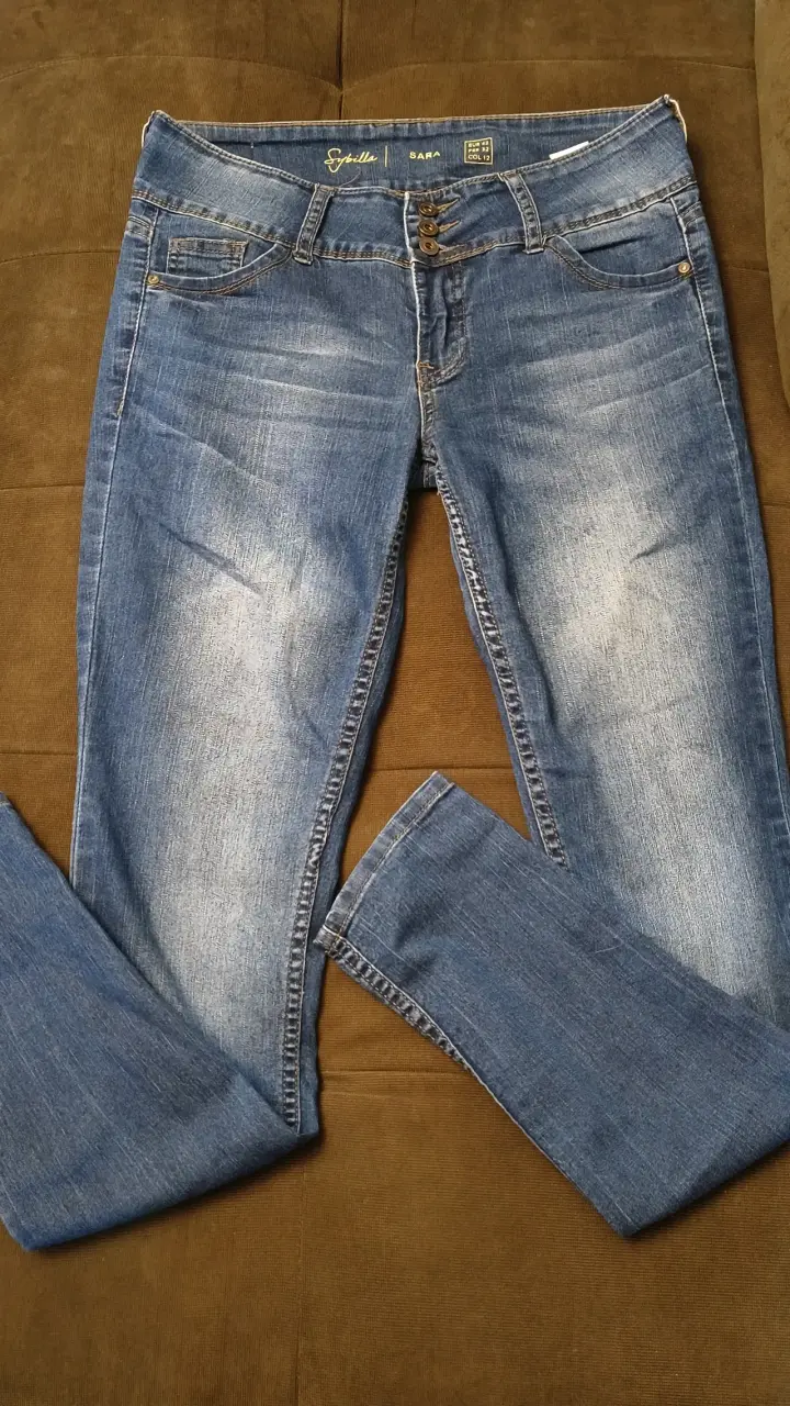 Lote de jeans para mujer en varios estilos - 4