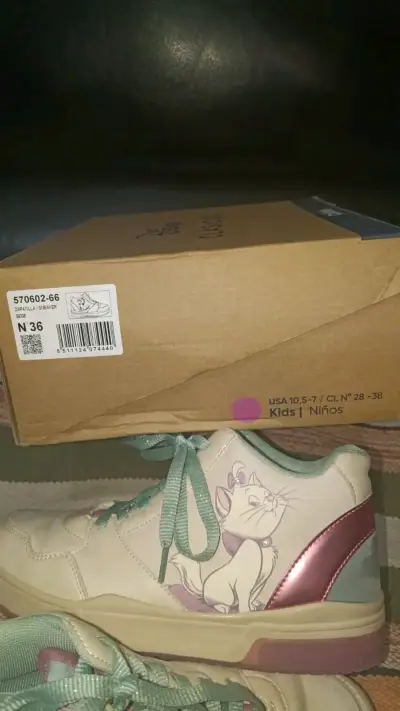 Zapatillas Disney Clásicos Colloky Niños Talla 36 - miniatura 2