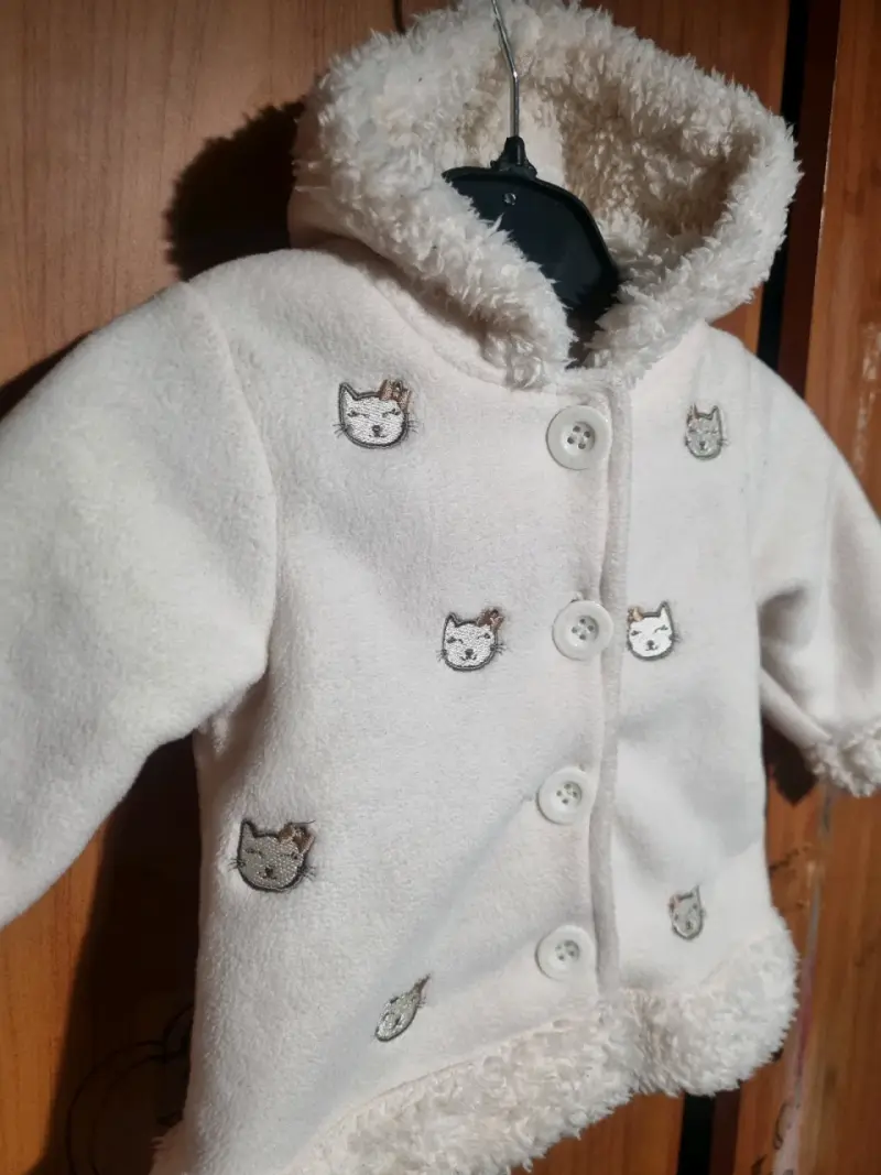 Chaqueta de bebé con diseño - 3