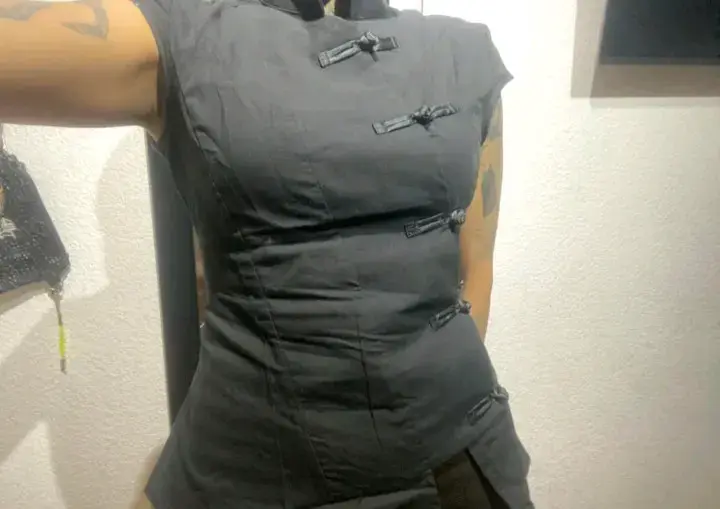Blusa negra estilo oriental para mujer - 2