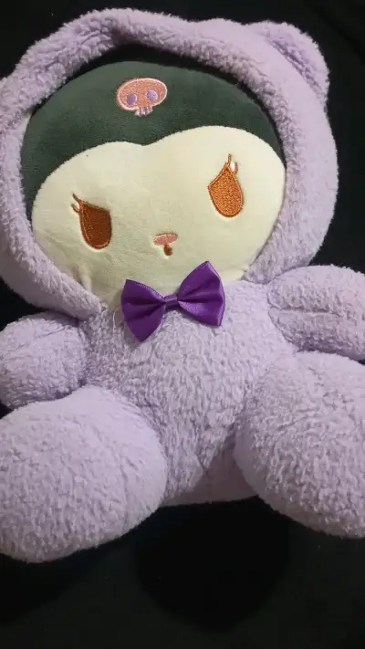 Peluche Kuromi Morado con Moño - miniatura 3