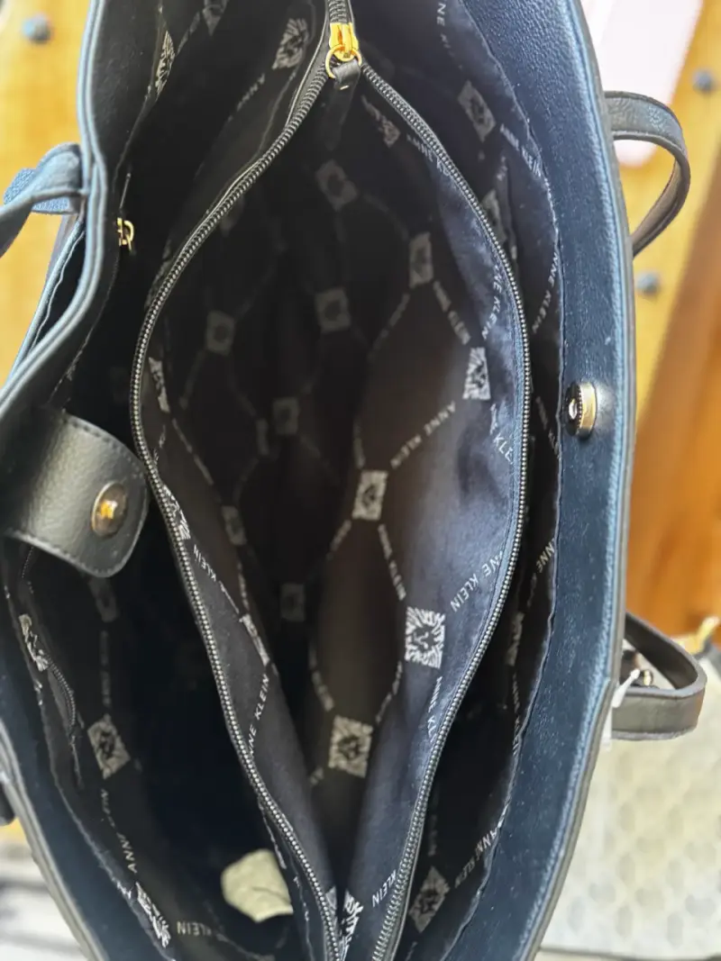 Tote carteras Anne Klein negro y plateado - 5
