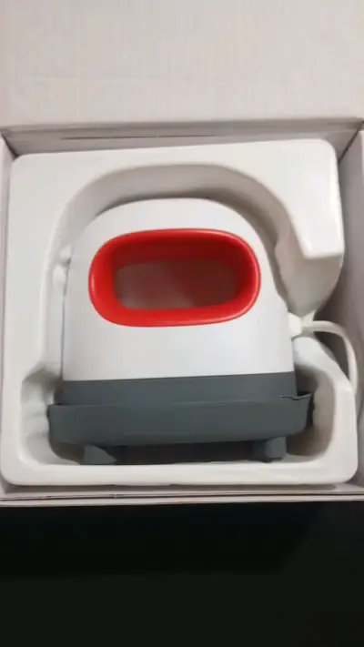Prensa de Calor Compacta con Mango Cómodo - miniatura 2