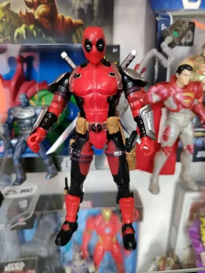 Figura de acción Deadpool - miniatura 2