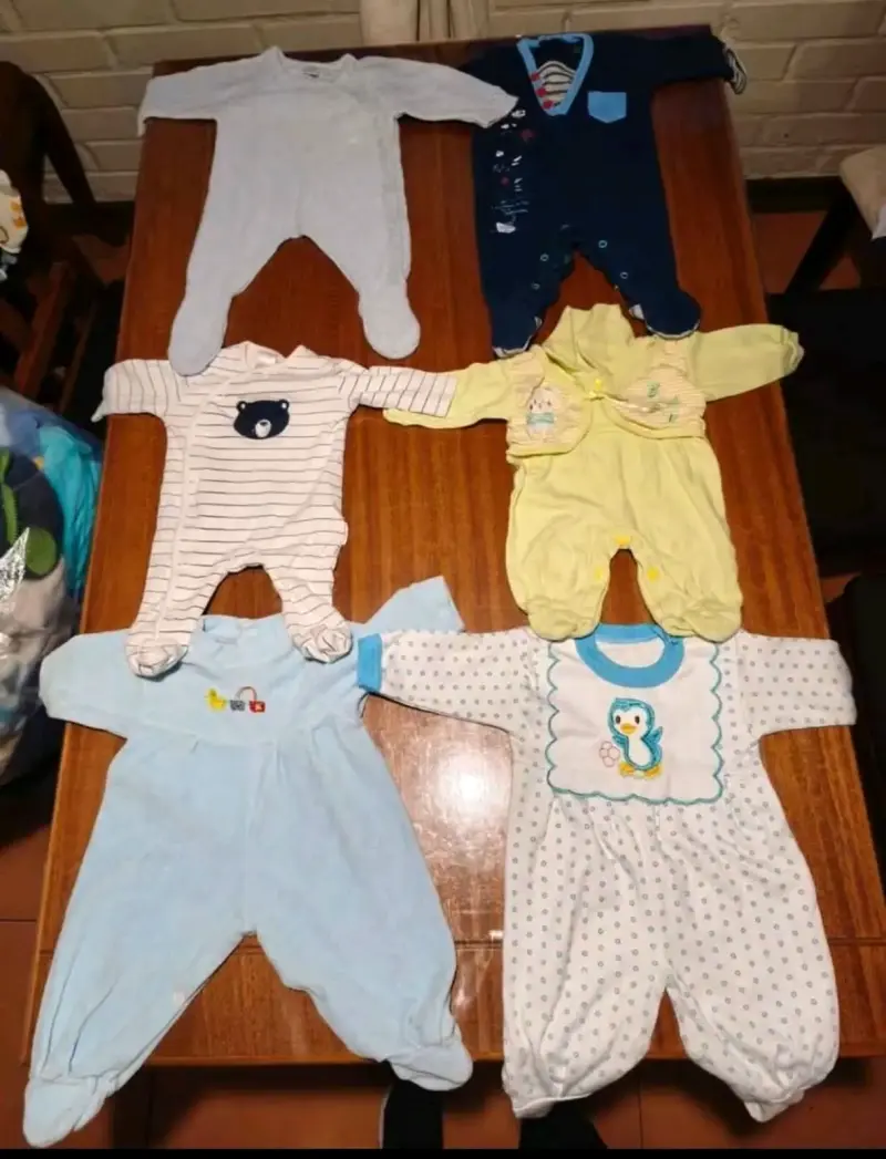 Lote de ropa para bebé de varias piezas - 1