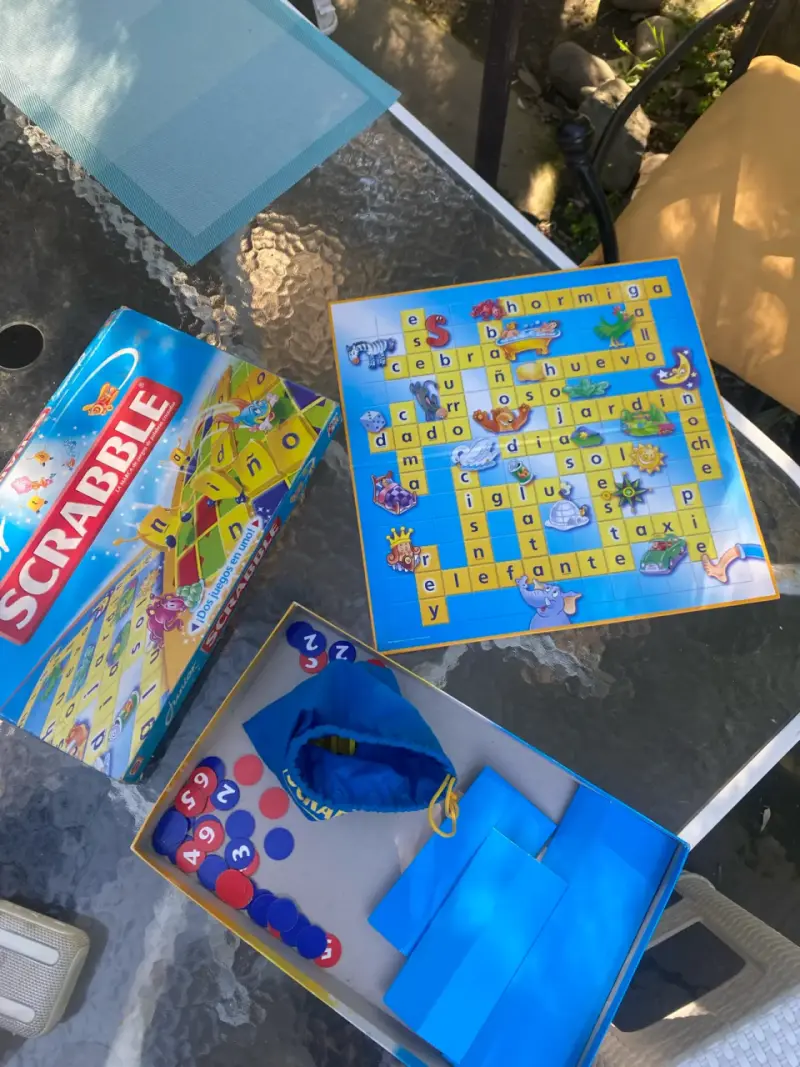 Juegos de mesa variados en buen estado - 6