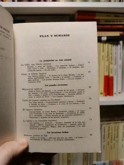 Libro Historia Universal La Edad Media Daimon - miniatura 2