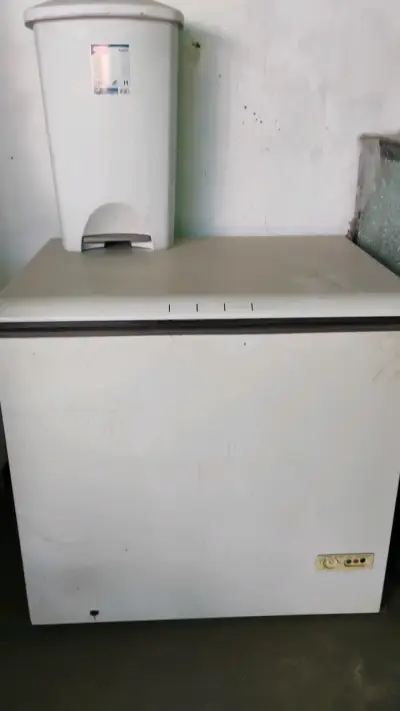 Vitrina refrigerada de acero inoxidable para exhib - miniatura 2