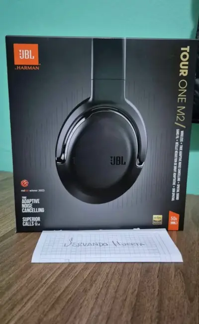 Audífonos JBL  One Tour M2 Hi Res - miniatura 1