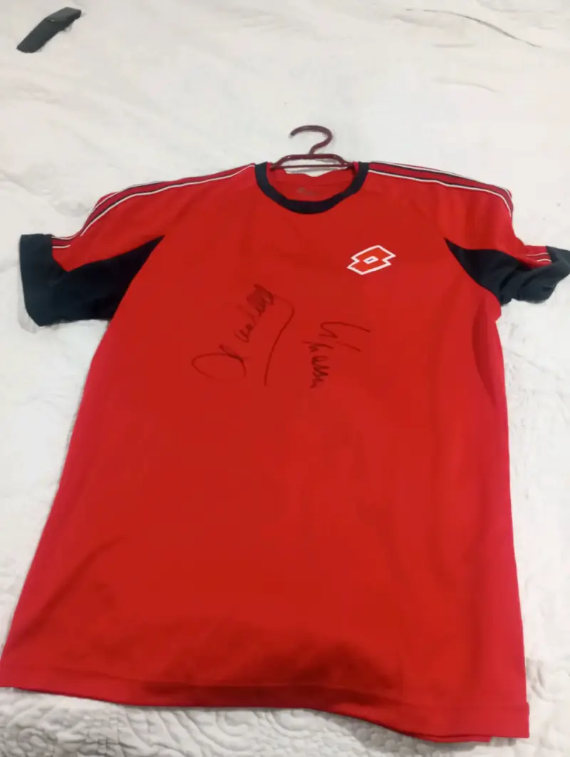 Camiseta copa davis original firmada. - 5