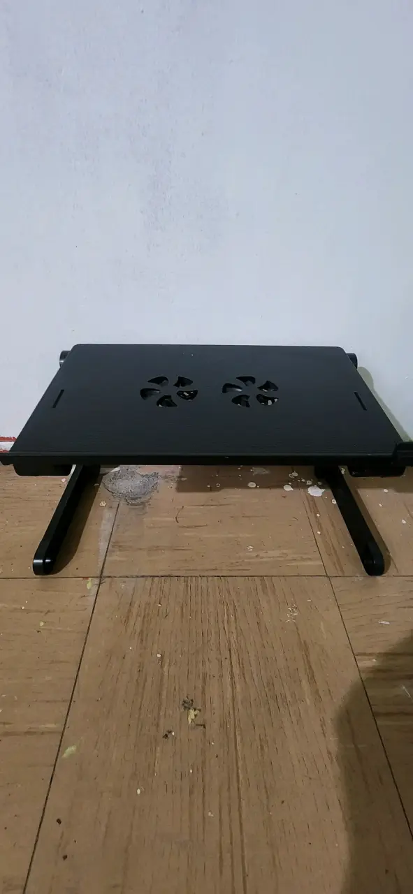 Mesa Plegable para Laptop con Ventilador - 4