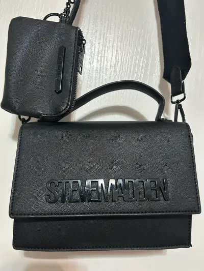 Cartera negra Steve Madden con doble correa - miniatura 1
