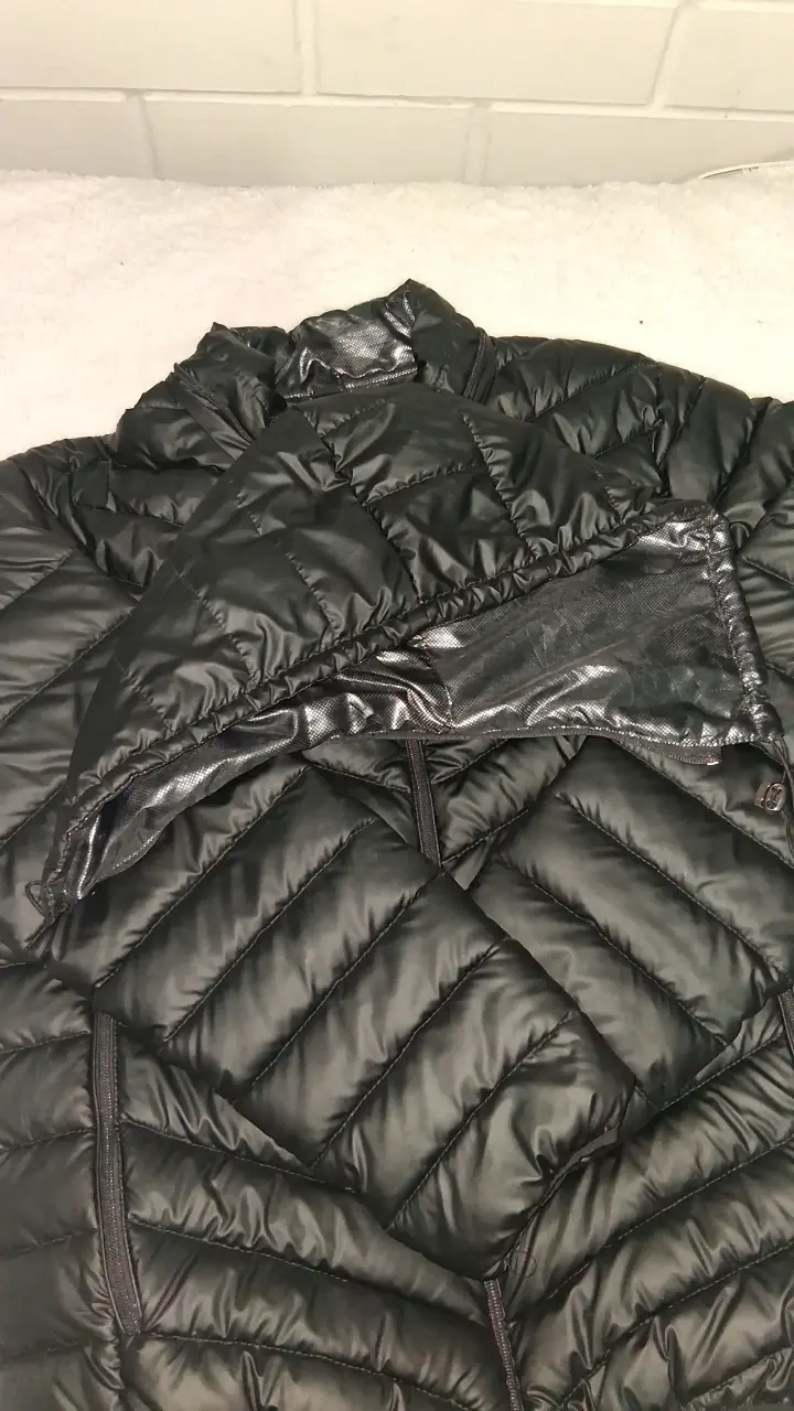 Chaqueta negra The North Face con capucha - 3