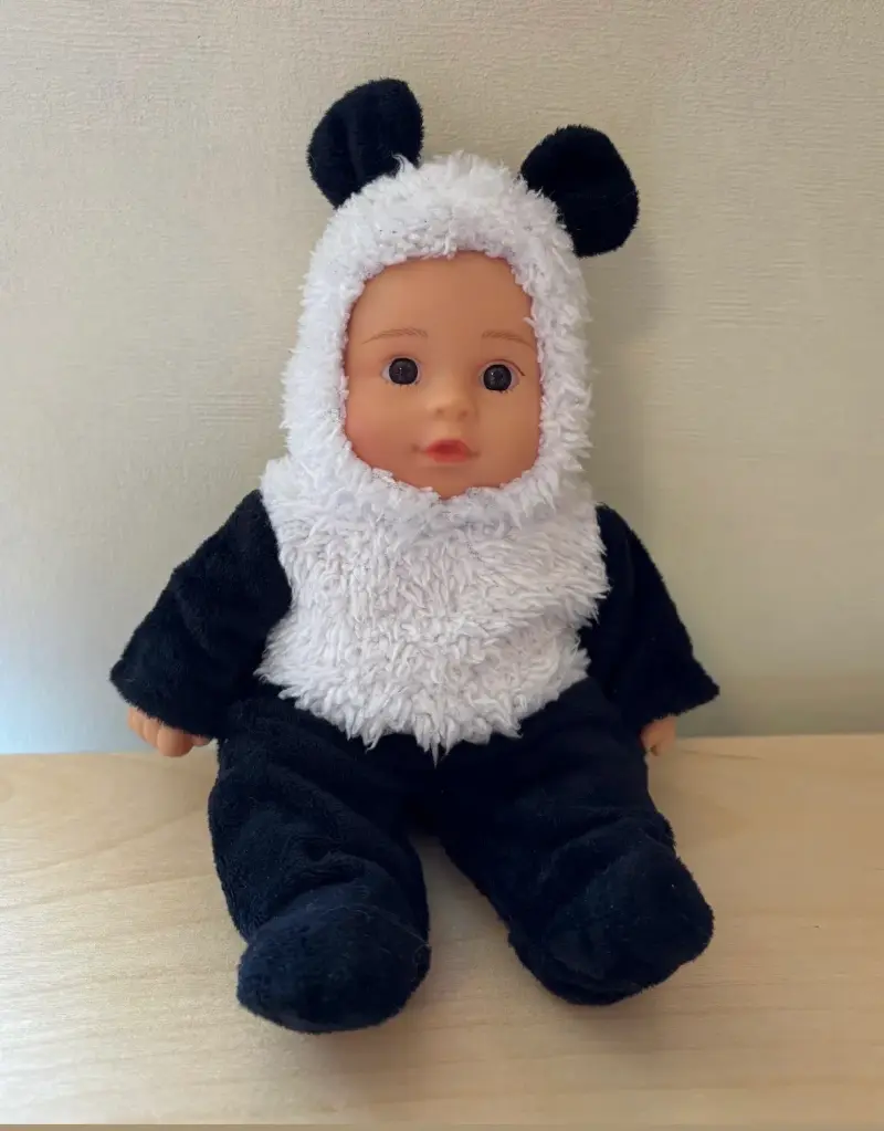 Muñeca bebé disfraz panda suave