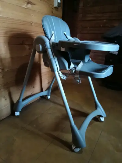 Silla de comer para bebé plegable gris - miniatura 2