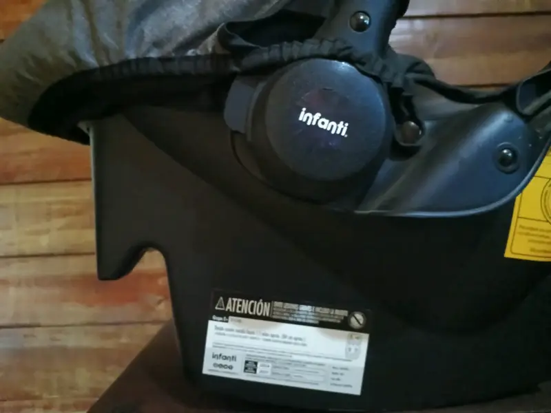 Silla de Auto para Bebé Infanti Gris - 2