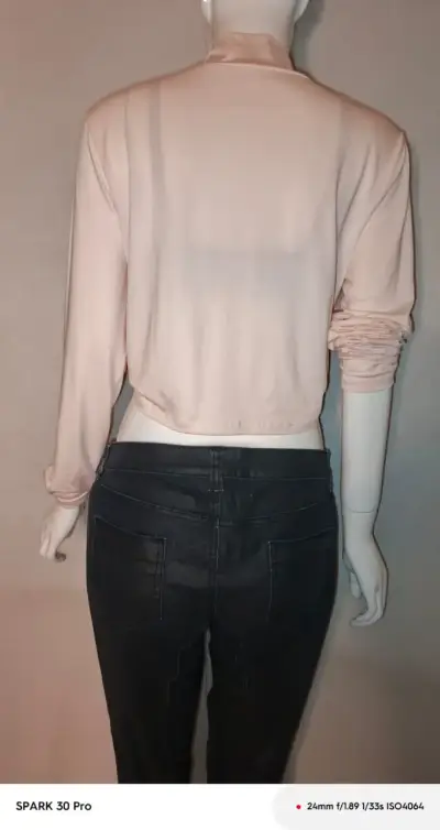 Línea Urban - Top Fruncido Sybilla Rosa M/L - miniatura 2