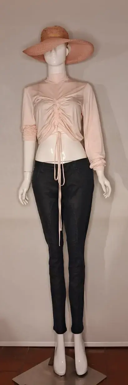 Línea Urban - Top Fruncido Sybilla Rosa M/L - 4