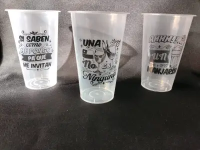 Vasos Plásticos y paños loza fiestas patrias - miniatura 1