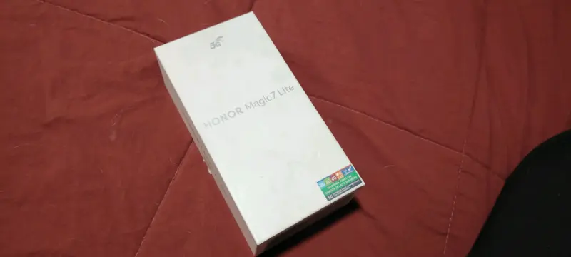 Smartphone Honor Magic7 Lite 5G con caja - 1
