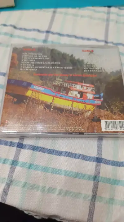CD Los Tres Coliumo en buen estado - miniatura 3