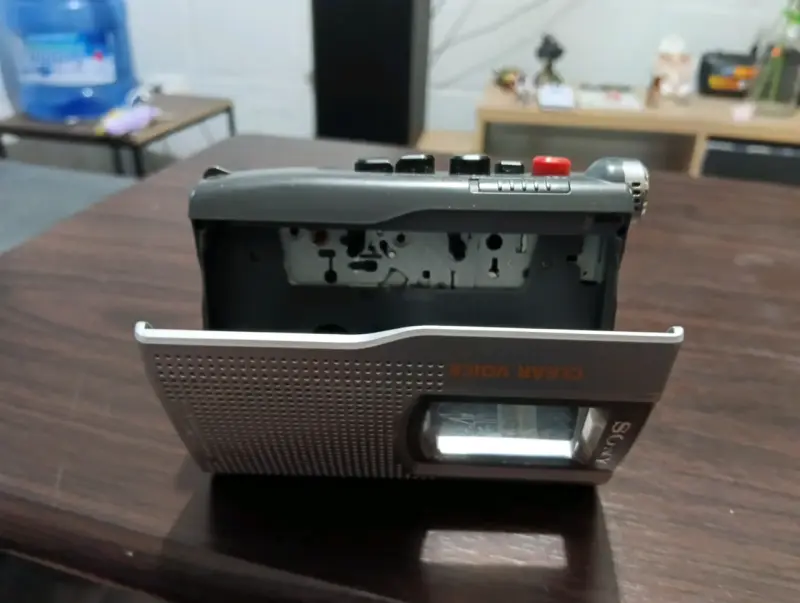 Grabadora de voz portátil Sony Clear Voice - 4