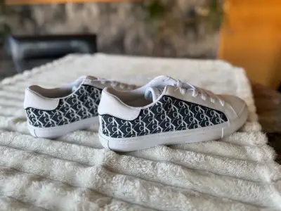 Zapatillas blancas Calvin Klein con logo lateral - miniatura 2