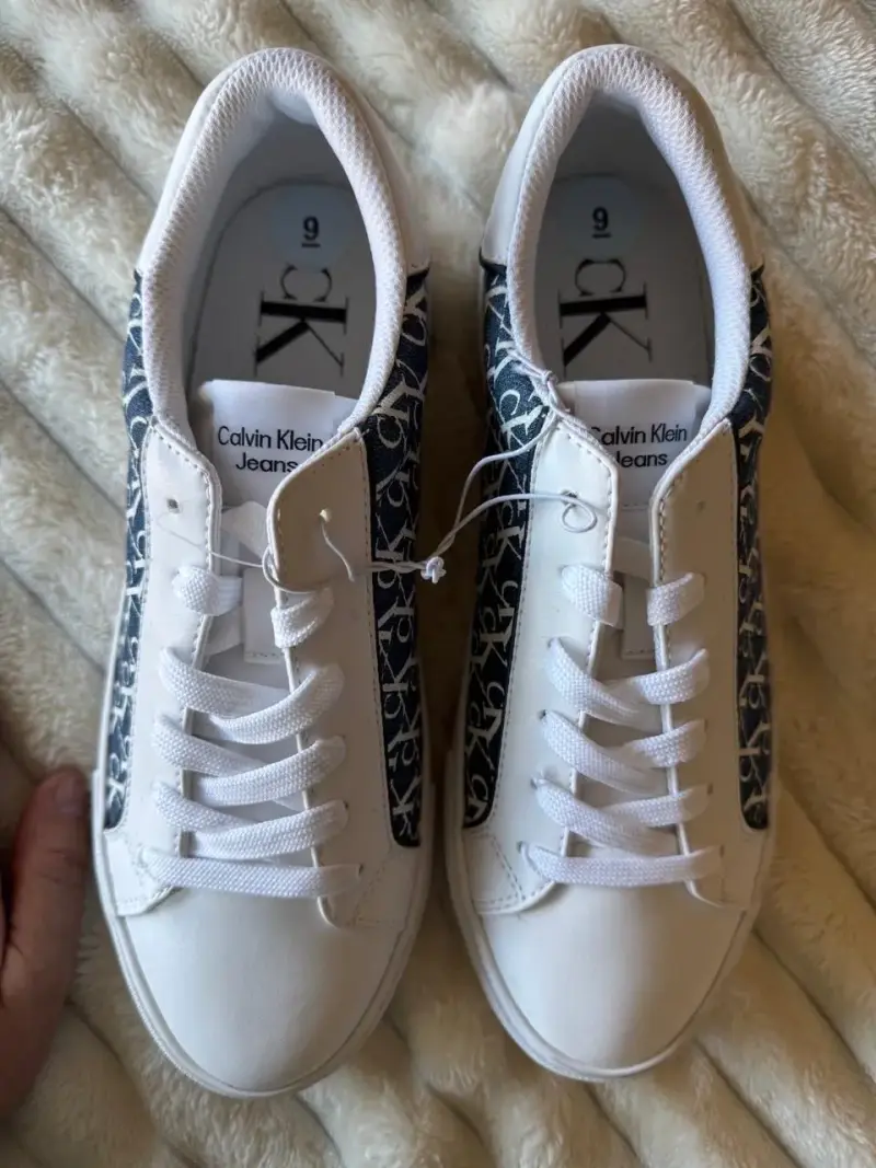 Zapatillas blancas Calvin Klein con logo lateral - 4