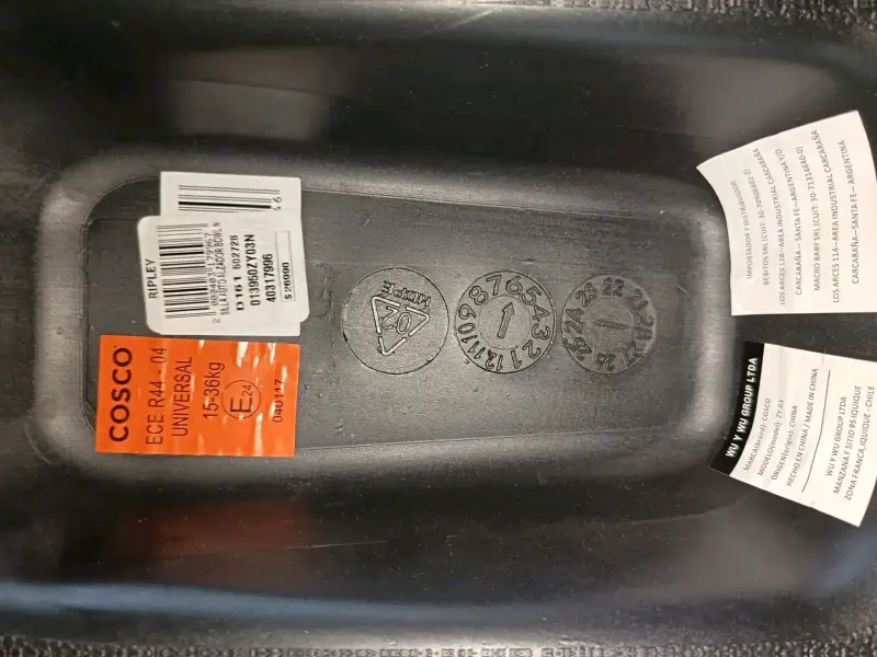 Asiento elevador para auto Cosco negro - 3