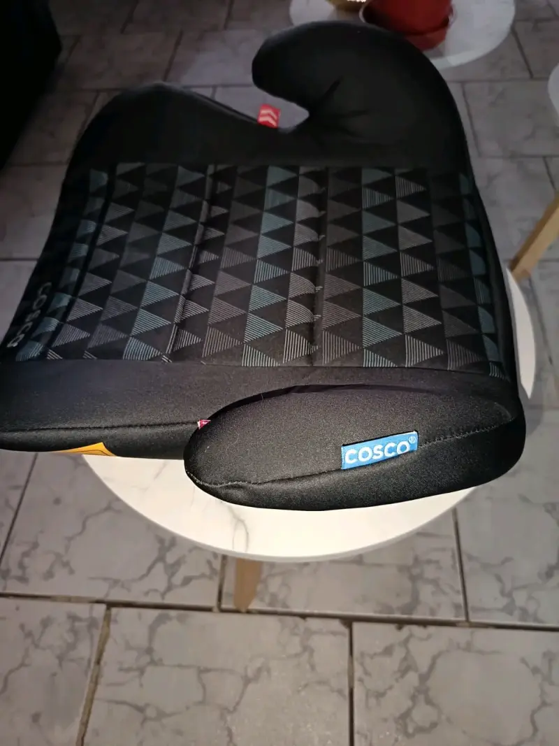 Asiento elevador para auto Cosco negro - 5