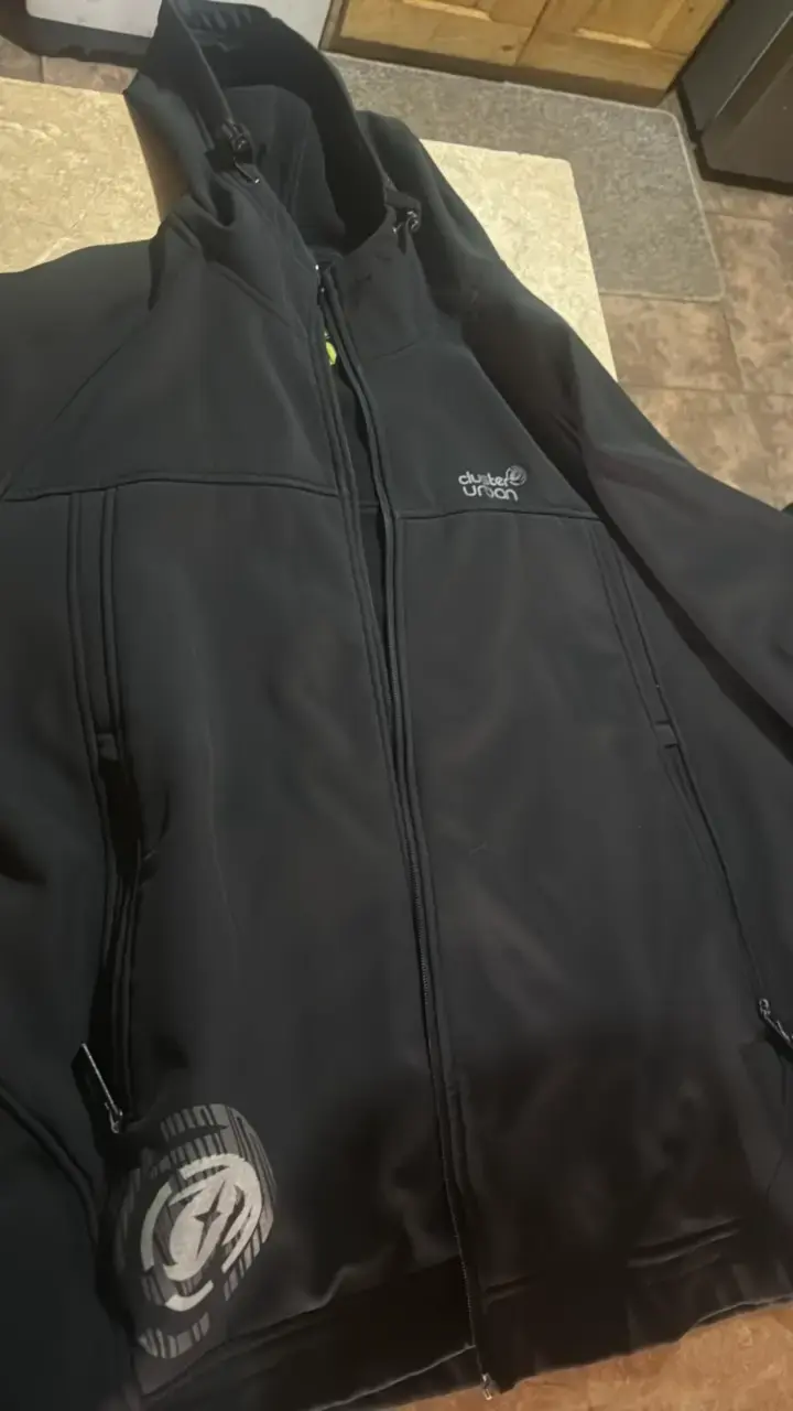 Chaqueta negra con capucha Clubber Urban - 1