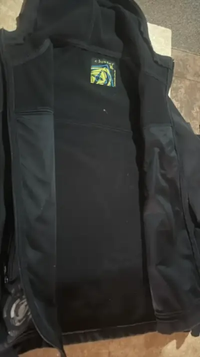 Chaqueta negra con capucha Clubber Urban - miniatura 2