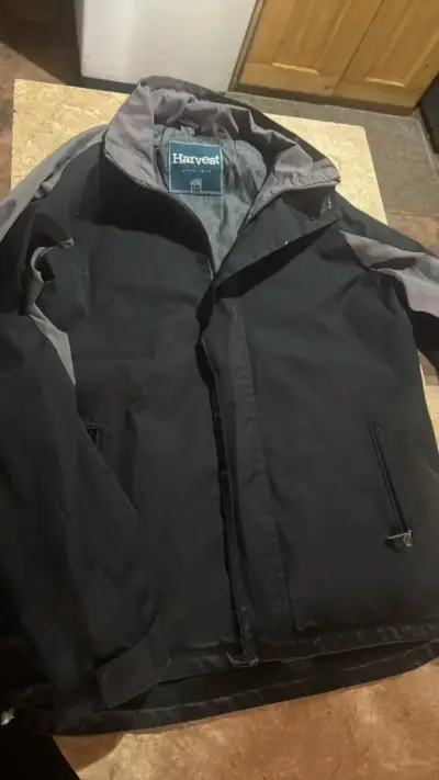 Chaqueta negra Harvest impermeable talla 16 - miniatura 1
