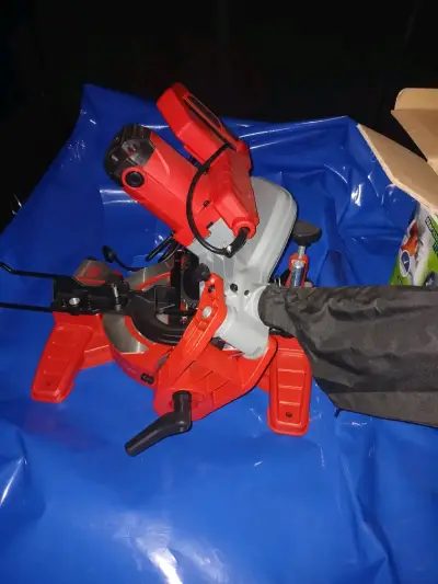 Sierra Ingleteadora Eléctrica Einhell TC-MS 2112 - miniatura 3