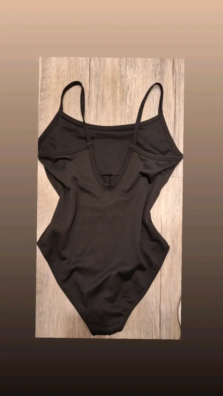 Body negro de tirantes para mujer - 2