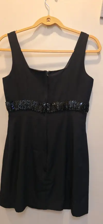 Vestido negro con lentejuelas H&M talla 32 - miniatura 2