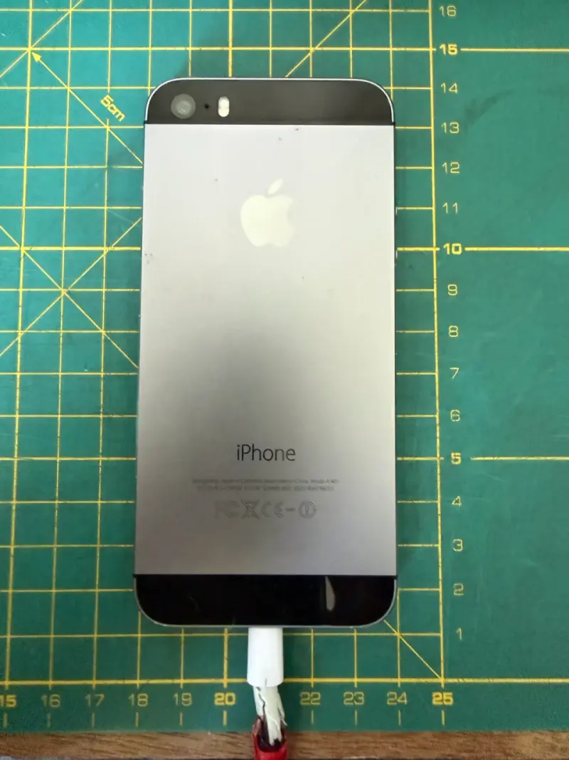 iPhone 5s 16GB en buen estado - 4