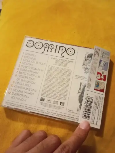 CD ROUND TABLE – Domino (1999) [Edición Japonesa c - miniatura 2