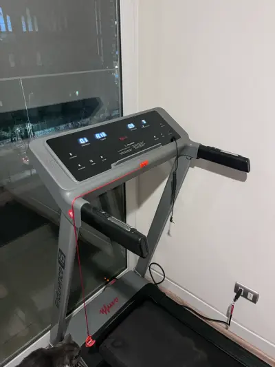 Trotadora muvo fitness para reparación - miniatura 2