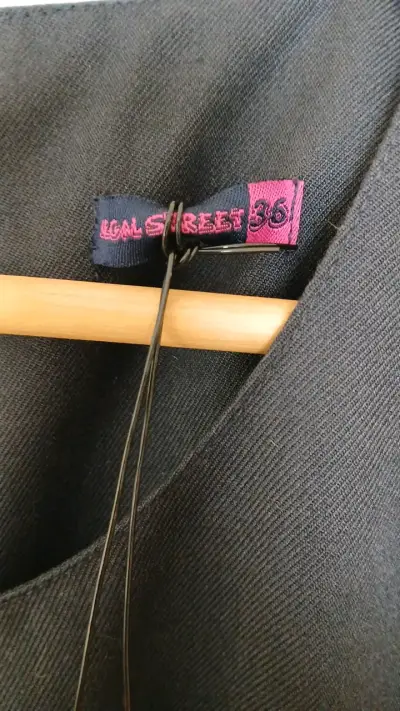 Vestido escolar negro Legal Street talla 36 - miniatura 2