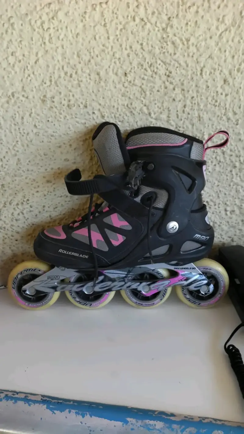 Patines en línea Rollerblade negro con rosados - 3