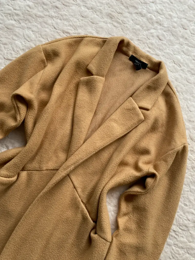 Abrigo camel Forever 21 para mujer - 2