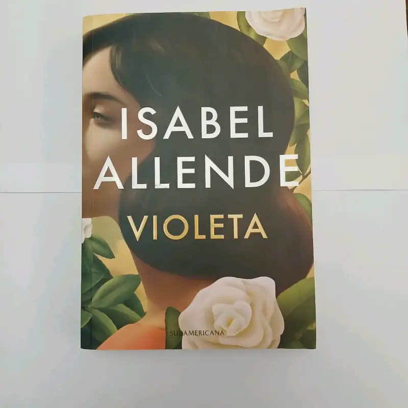 Libro 'Violeta' de Isabel Allende en buen estado - 1