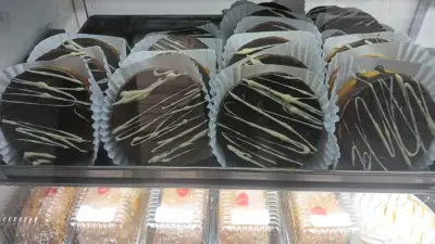 TORTAS,POSTRES,PASTELES,MASA PARA EMPANADA - miniatura 3