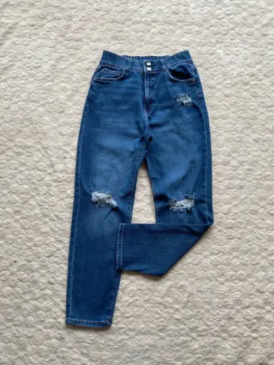 Jeans azul desgastados para mujer - miniatura 1