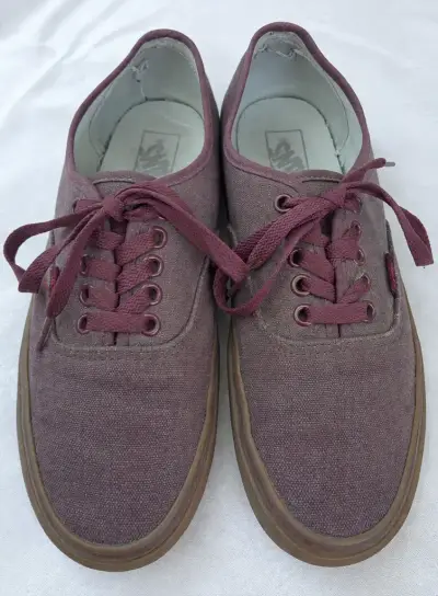 Zapatillas casuales de lona color burdeos - miniatura 1