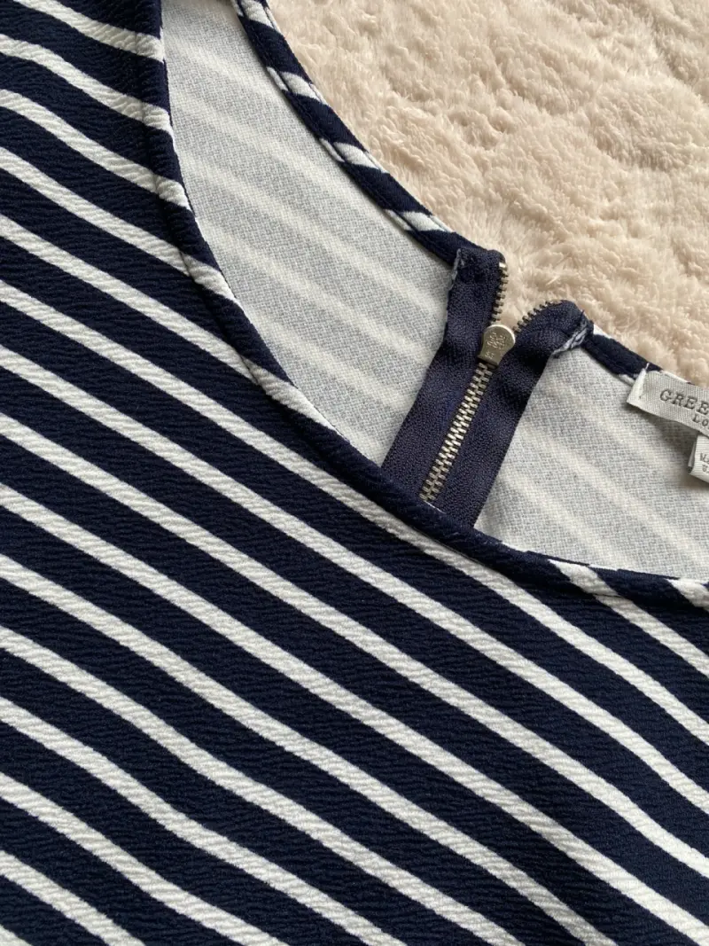 Blusa de rayas con mangas acampanadas - 4